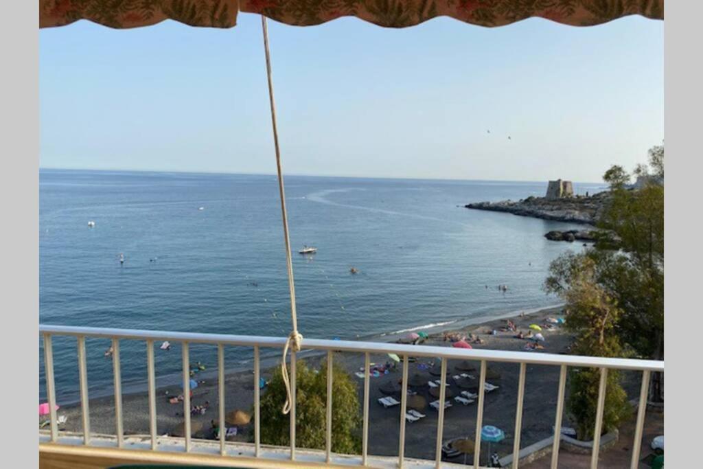 Magnifico Apartamento Con Vistas Al Mar, 1ª Linea Almuñécar Eksteriør bilde