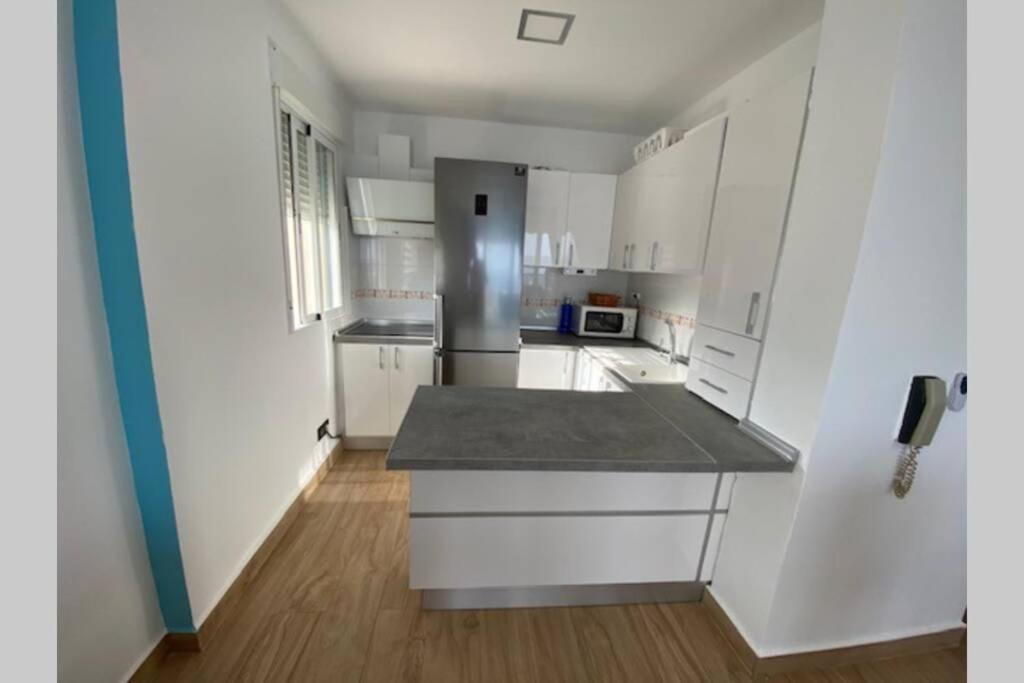 Magnifico Apartamento Con Vistas Al Mar, 1ª Linea Almuñécar Eksteriør bilde